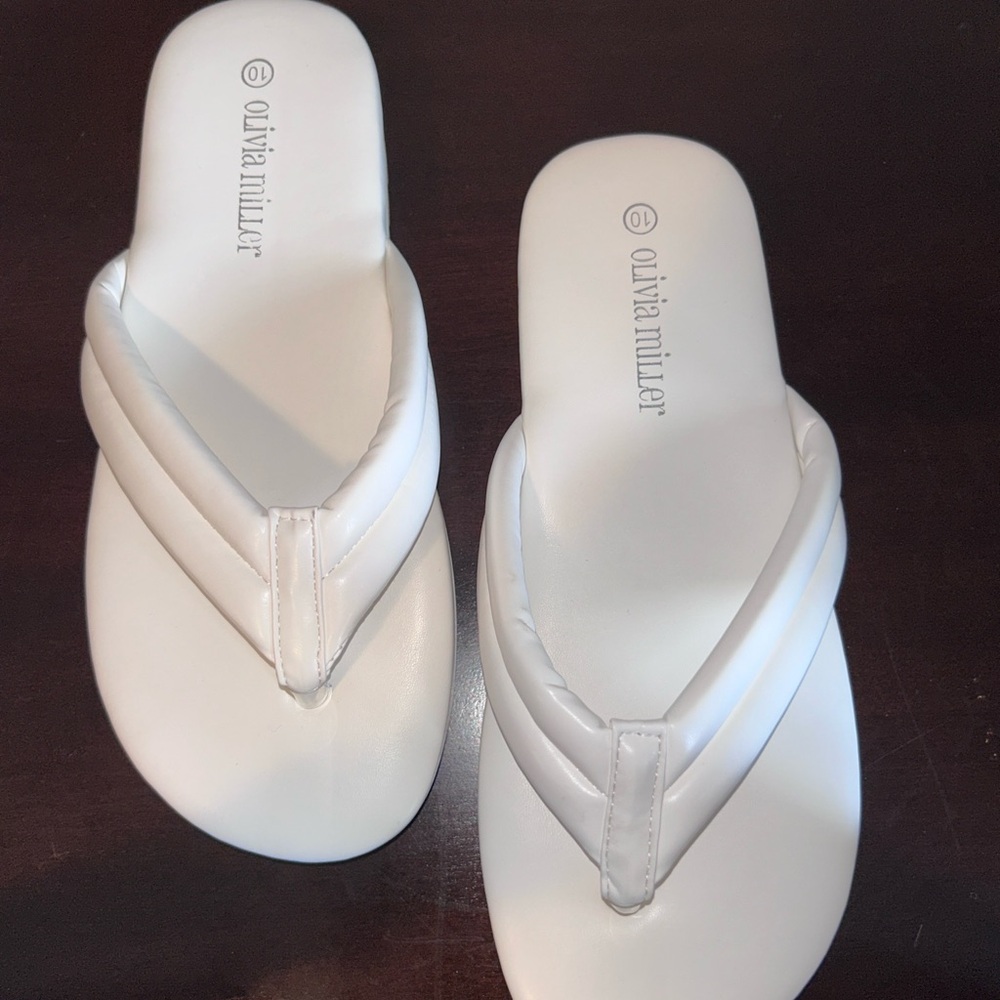 Olivia Miller Women's White Sandals